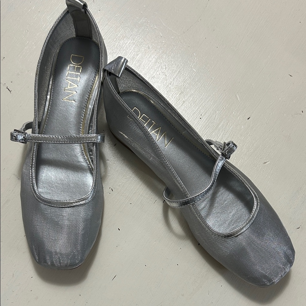 Deltan Mesh Silver Mary Jane Flats